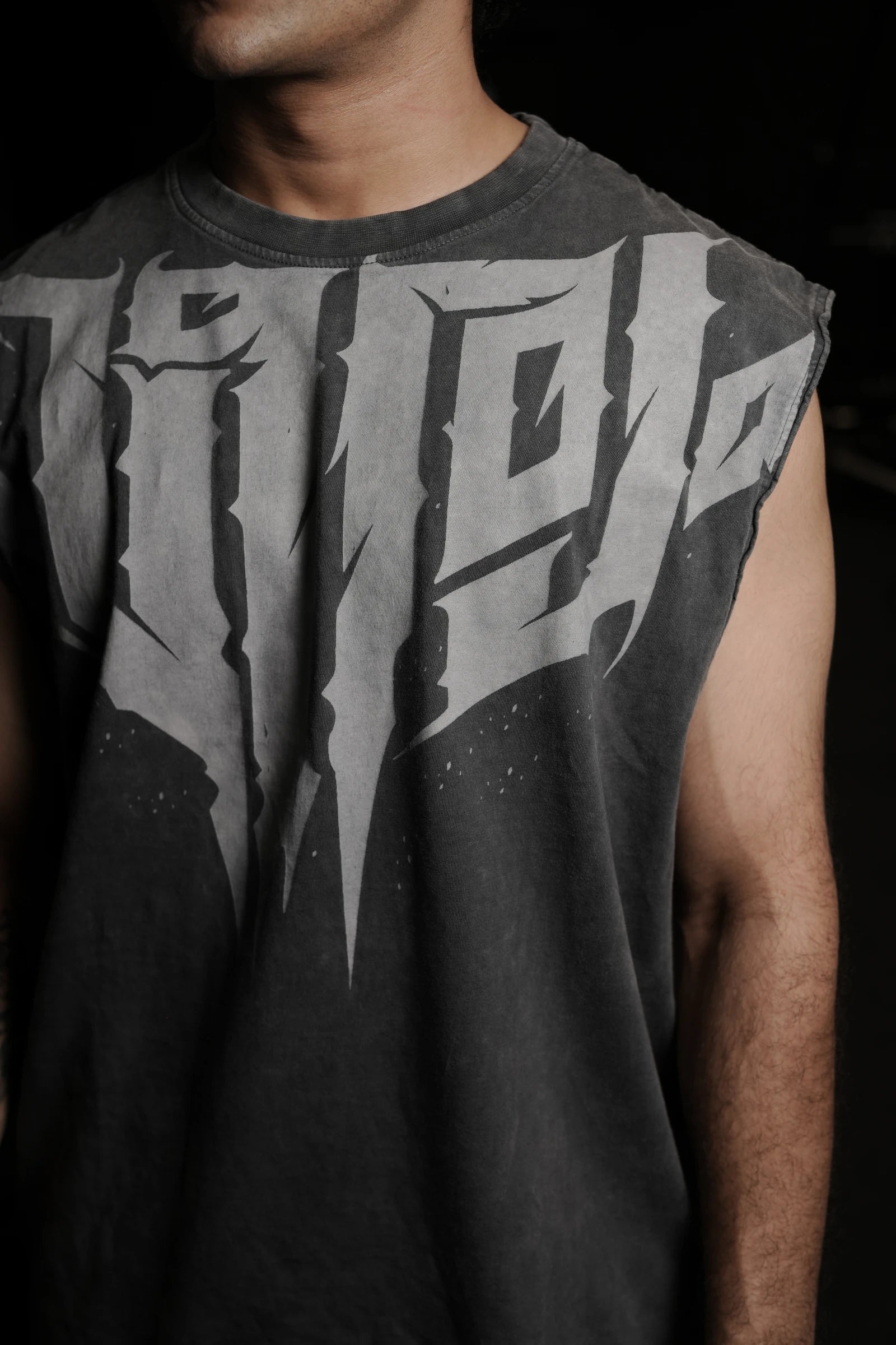 Veeryam Ember Oversized Tank