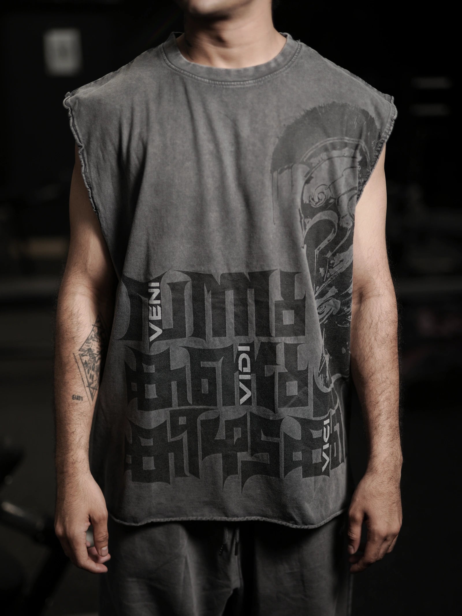 Caeser's Triumph Oversized Tank