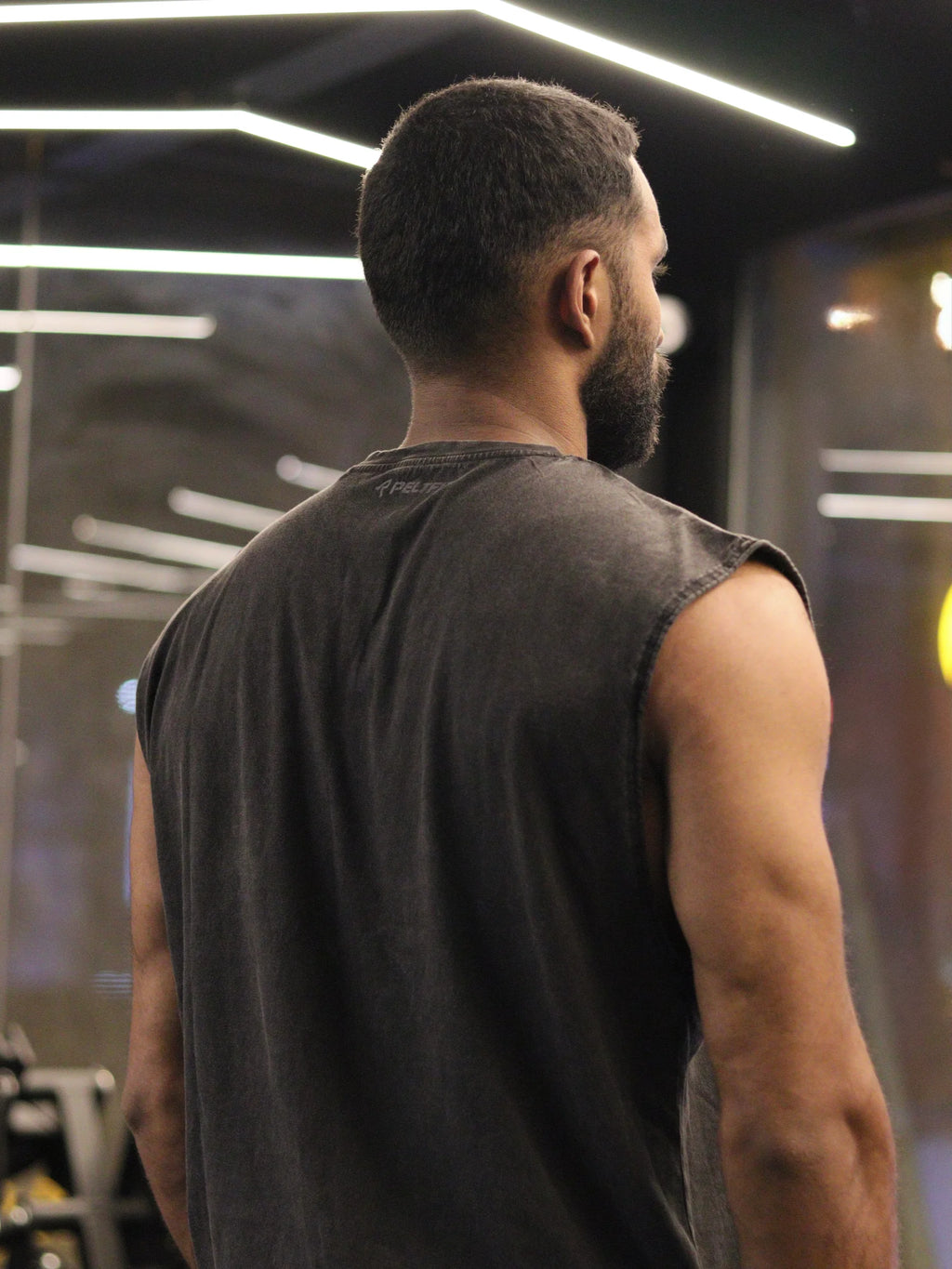 Veeryam Ember Oversized Tank - Black