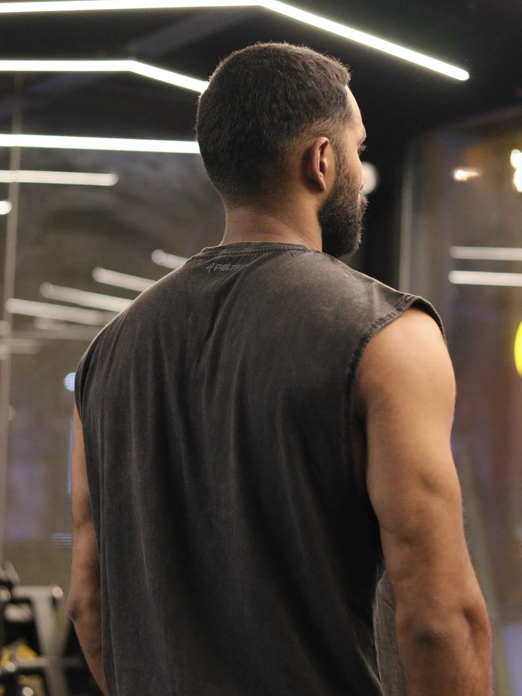 Veeryam Ember Oversized Tank - Black