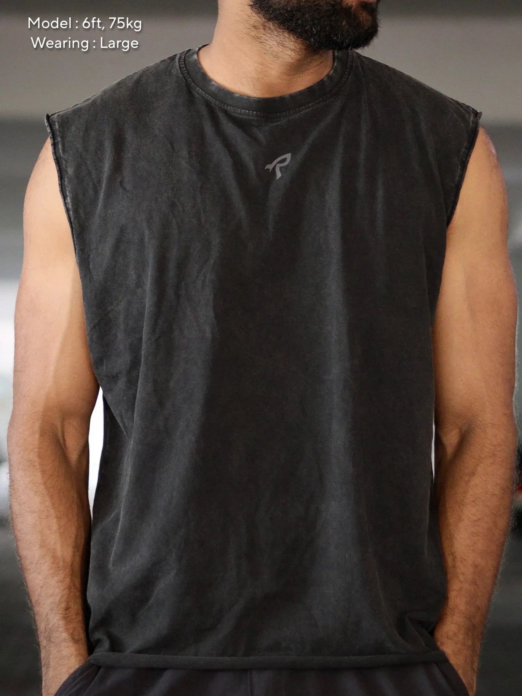 Yodhavu Ember Oversized Tank - Black